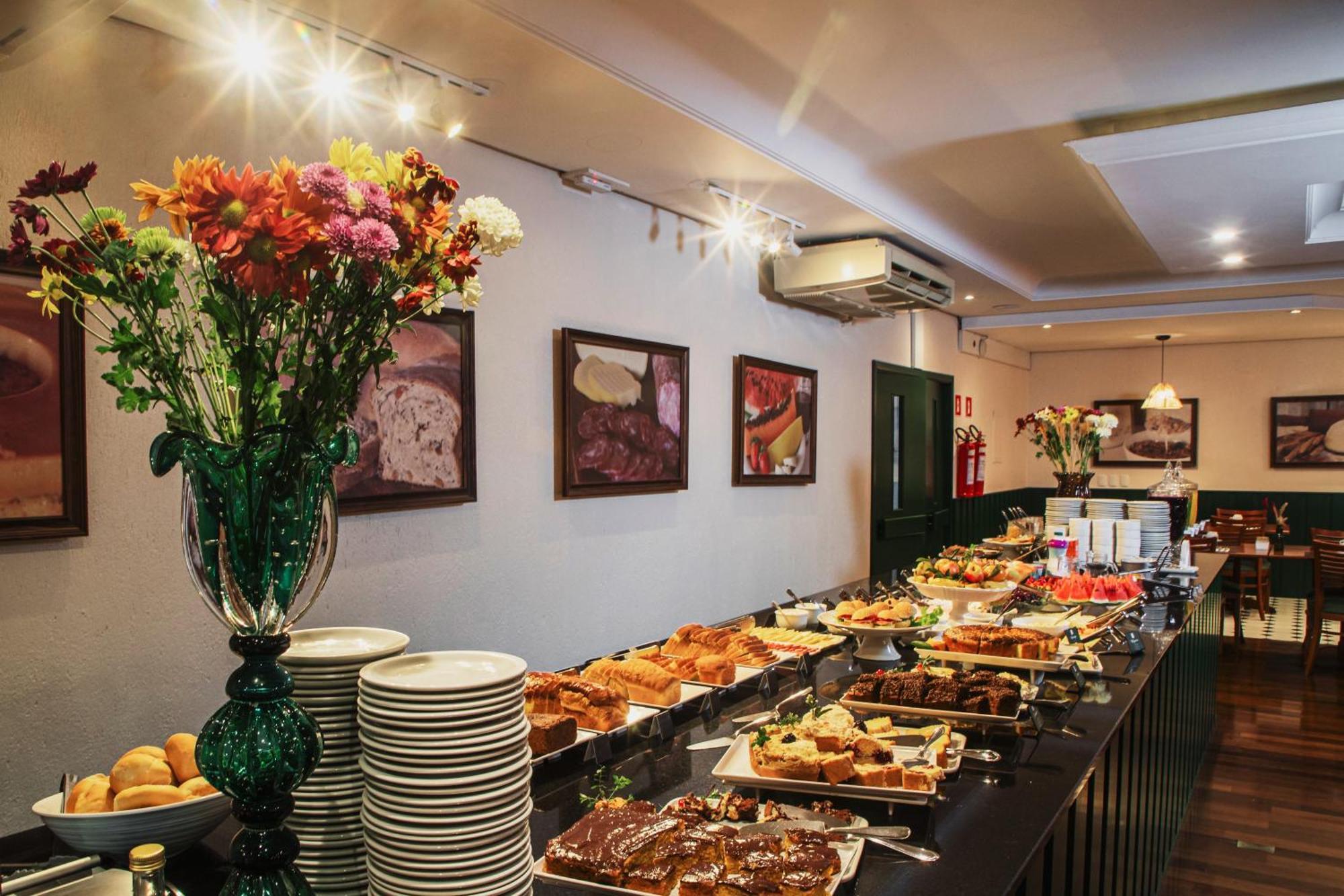 Hotel Fioreze Origem Gramado Bagian luar foto